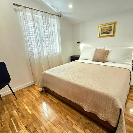 Lägenhet Premeru A6 Makarska