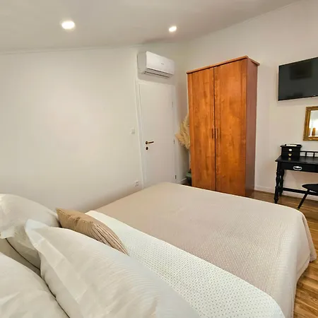 Apartament Premeru A6 *